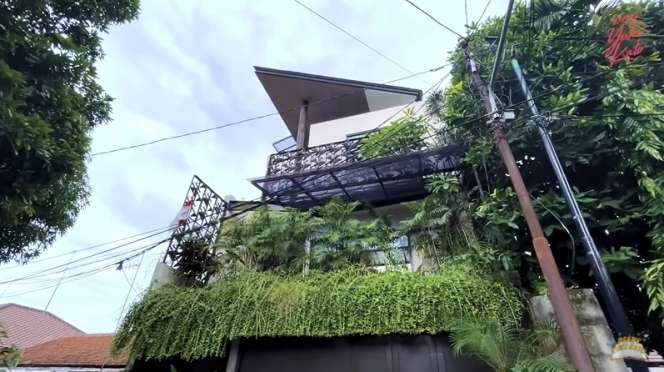 10 Potret Mewahnya Rumah Vidi Aldiano yang Tak Pernah Terekspos, Kamar Mandinya Super Canggih!