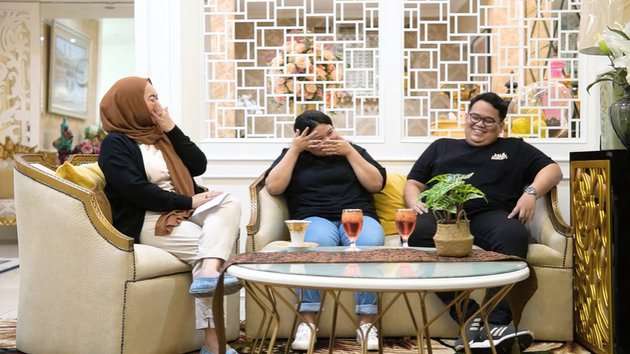 10 Potret Nasib Anak-Anak Mendiang Taufik Savalas yang Tak Tersorot, 15 Tahun Ditinggal Sang Ayah!