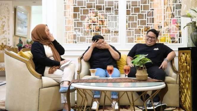 10 Potret Nasib Anak-Anak Mendiang Taufik Savalas yang Tak Tersorot, 15 Tahun Ditinggal Sang Ayah!