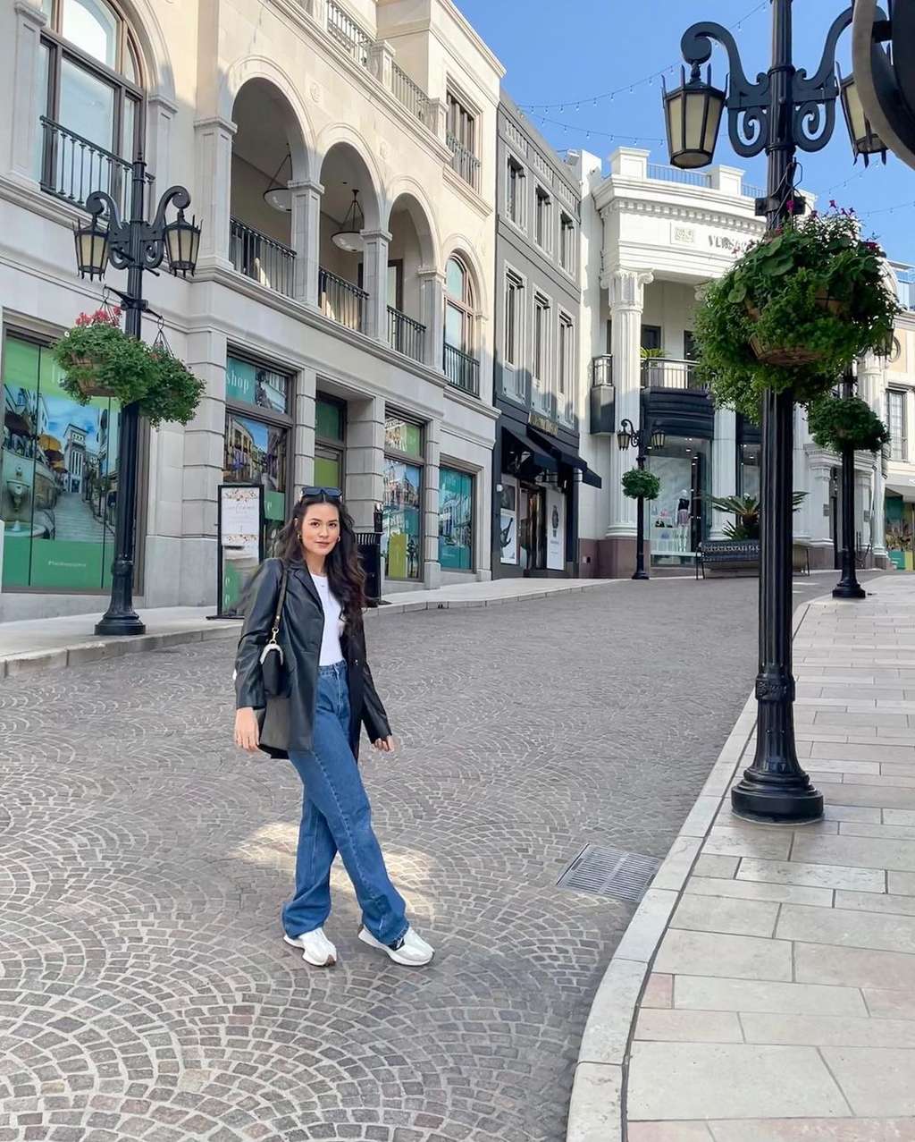 Liburan di Amerika Wajah Zalina Putri Raisa dan Hamish Daud Jadi Sorotan, Netizen Malah Menerka-nerka!