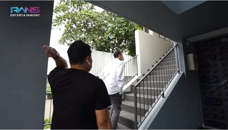 10 Potret Rumah Baru Merry Hadiah dari Raffi Ahmad, Super Mewah Seharga Rp 5 Miliar!