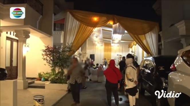 10 Potret Rumah Mewah Pedangdut Putri DA, Jebolan Ajang Bakat yang Tuai Sukses