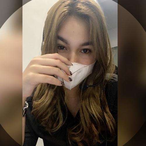 10 Potret Gadis Cantik Calon Istri Aprilio Manganang