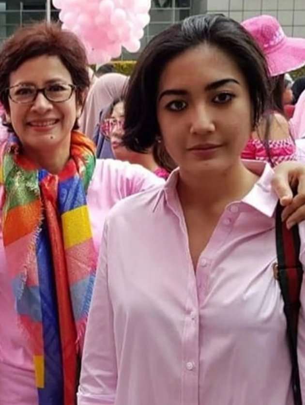 10 Potret Maura Magnalia, Putri Cantik Politisi Nurul Arifin Meninggal Dunia di Meja Makan