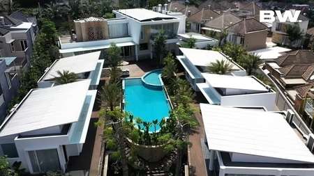 Adu Mewah 7 Rumah Crazy Rich Indonesia, Milik Indra Kenz Paling Megah Bak Istana!