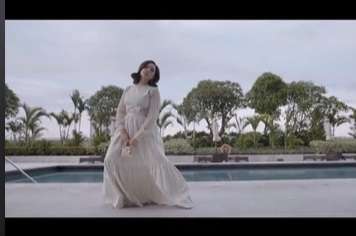 6 Potret Nagita Slavina Jadi Model Brand Ternama, Aura Cantiknya Mahal Banget!