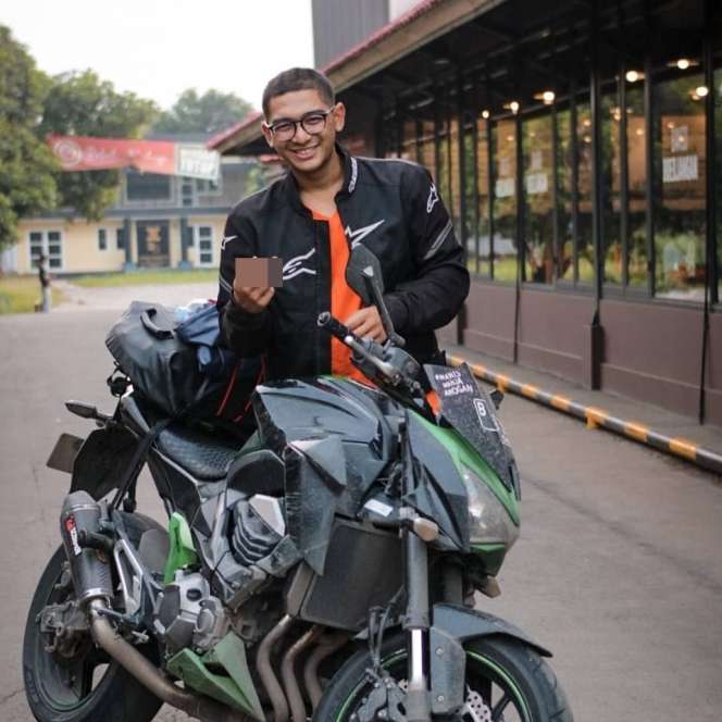 10 Potret Melkior Mirari, Anak Bungsu Nurul Arifin yang Tampan - Kini Jadi Anak Tunggal!