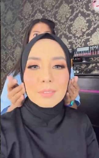 Penampilan Terbaru Tya Ariestya Usai Berhijab, Makin Nyaman Meski Sempat Dikritik!