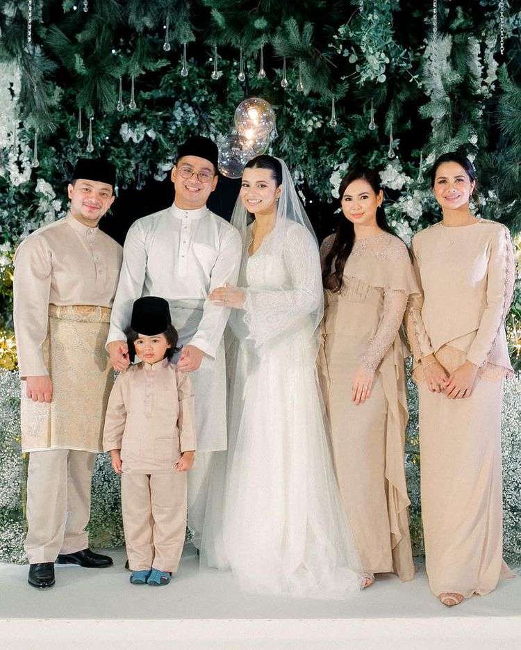 7 Potret Athisha Khan Adik Ipar Engku Emran Menikah, Gaun Pengantin Jadi Sorotan!