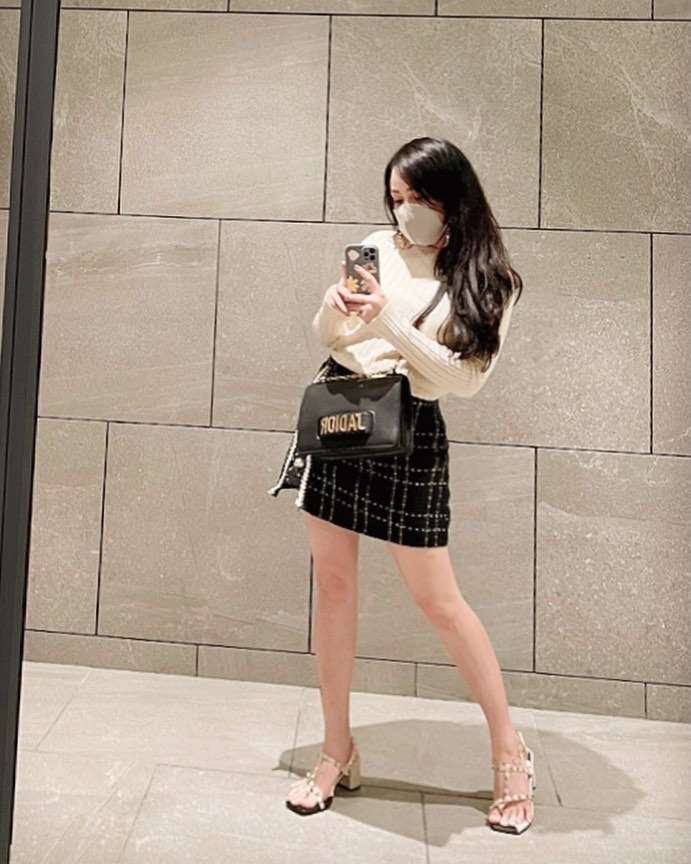 Ingat Mawar AFI? Dulu Polos Kini Jadi Sosialita yang Hot Abis, Lihat 9 Potretnya!