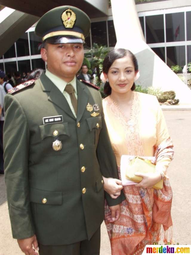 Potret 6 Seleb Jadi Istri Tentara, Pilih Vakum dan Fokus Urus Keluarga!