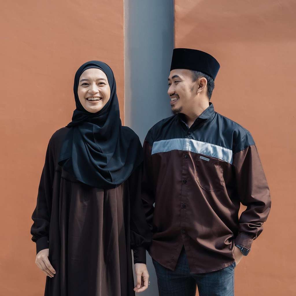 7 Potret Baby Bump Jihan Salsabila Istri Ustaz Syam, Aura Keibuannya Curi Perhatian!
