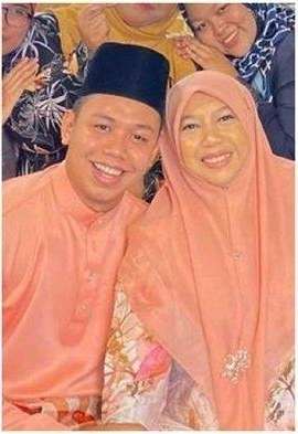 Ingat Pemuda yang Nikahi Gurunya Lebih Tua 25 Tahun? Kondisinya Berubah Usai Tak Viral, Lihat 7 Potretnya!