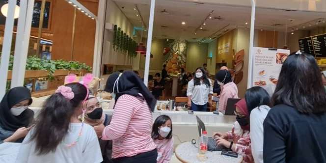 FOTO: Keseruan Bangga Berhijab di Hari Hijab Sedunia 2022