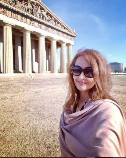 Potret Terbaru Shirley Malinton ‘Gadis Warkop’, Paras Cantiknya Curi Perhatian!