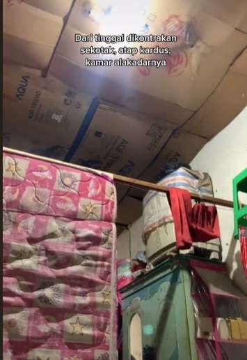 Wanita Ini Sukses Bikin Rumah Untuk Orantuanya, Dulu Tinggal di Rumah Beratap Kardus