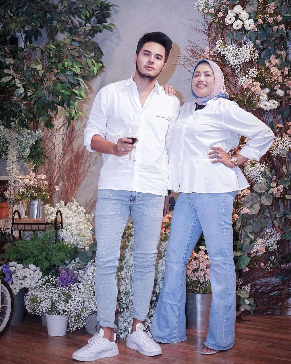 Pekerjaan Jarang Disorot, 12 Suami Artis ‘Sultan’ Ini Ternyata Bukan Orang Sembarangan