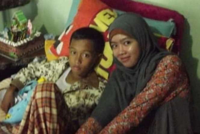 10 Foto Transformasi Siwi Widi Eks Pramugari Garuda Sebelum Vs Sesudah Oplas, Berubah Drastis!