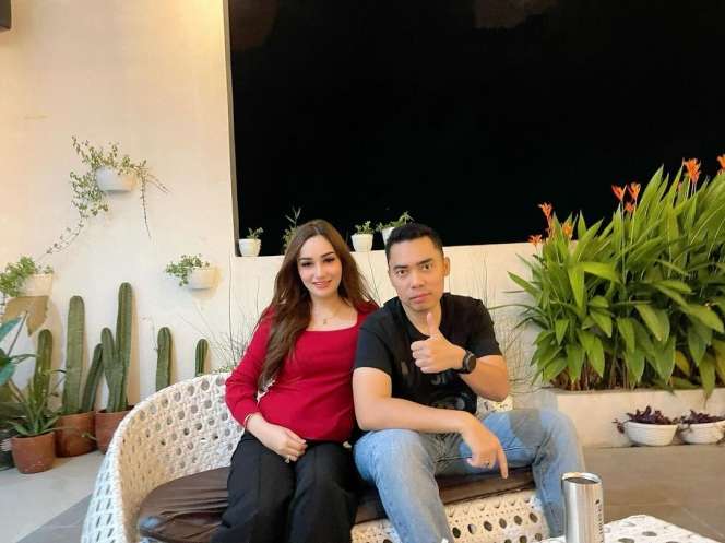 Ingat Cristina Laws? Istri Polisi yang Wajahnya Bak Barbie Hidup, Mukanya Jadi Berubah, Begini Penampilannya Sekarang