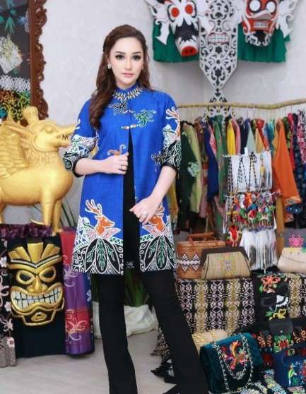 Ingat Cristina Laws? Istri Polisi yang Wajahnya Bak Barbie Hidup, Mukanya Jadi Berubah, Begini Penampilannya Sekarang