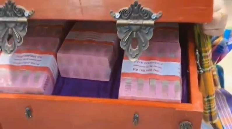 Sosok Gadis Cantik Dilamar dengan Uang Panai Rp 500 Juta, Rumah dan Berlian, Lihat 7 Potretnya
