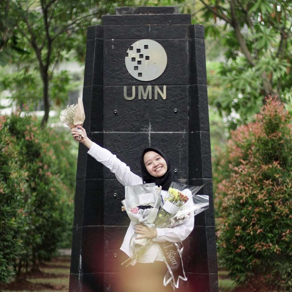 Sosok Sebernanya Alca Octaviani, Hijaber yang Bikin Bintang Emon Luluh Kesengsem