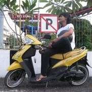 10 Foto Transformasi Tom Liwafa ‘Crazy Rich Surabaya’, Dari Penjual Stiker Kini Jadi Sultan!