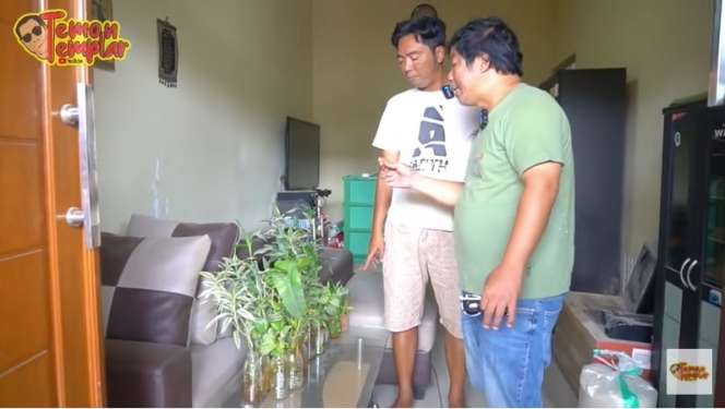 10 Potret Kondisi Rumah Udin Penyok yang Jarang Tersorot, Ada Lemari dari Beton!