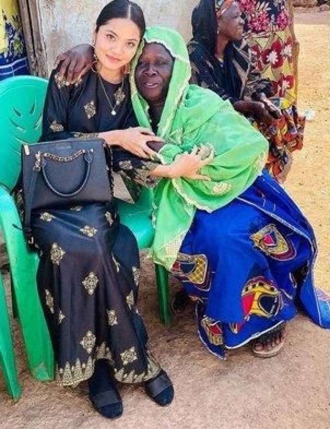 Ingat Gadis Cantik Dinikahi Pria Afrika? Kini Hidupnya Bak Putri Raja, Lihat 8 Potretnya!