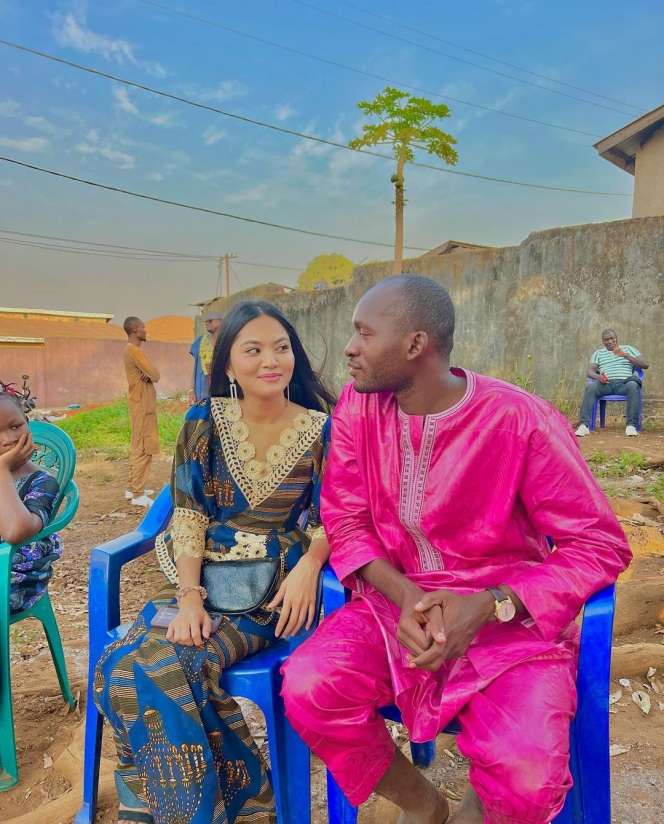 Ingat Gadis Cantik Dinikahi Pria Afrika? Kini Hidupnya Bak Putri Raja, Lihat 8 Potretnya!