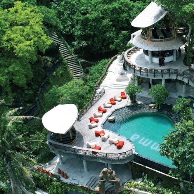 9 Potret Omma Bali Restoran Milik Maharani Kemala, Pemandangannya Bikin Betah!