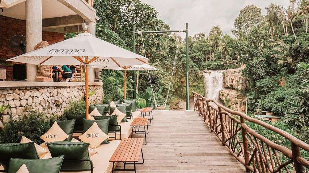 9 Potret Omma Bali Restoran Milik Maharani Kemala, Pemandangannya Bikin Betah!