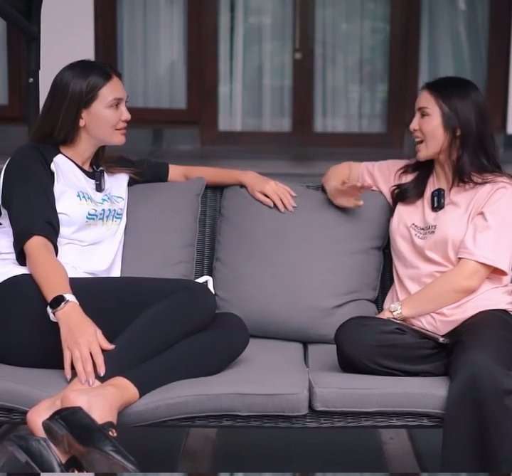 Sempat Musuhan Karena Cemburu, Kini Luna Maya dan Momo Geisha Jadi Bestie, Intip 7 Potretnya!