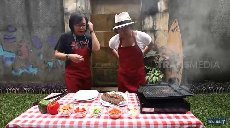 10 Potret Rumah Mewah Andi Rif ‘Sang Rocker Legendaris’, Koleksi Sepatunya Bikin Ngeri!