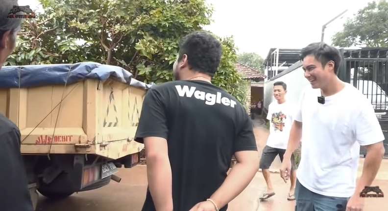 10 Potret Kado Super Mahal Panji Petualang dari Baim Wong, Berat 210 Kg Harus Dibawa Pakai Truk!