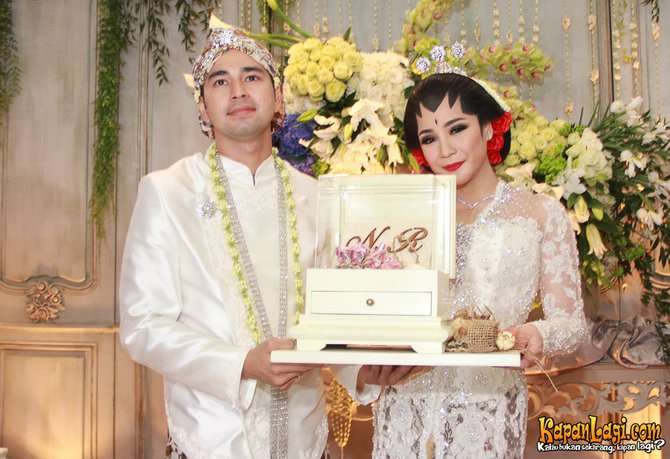 Jarang Tersorot Potret Pernikahan Crazy Rich Indonesia, Ada yang Resepsi di Teras Rumah