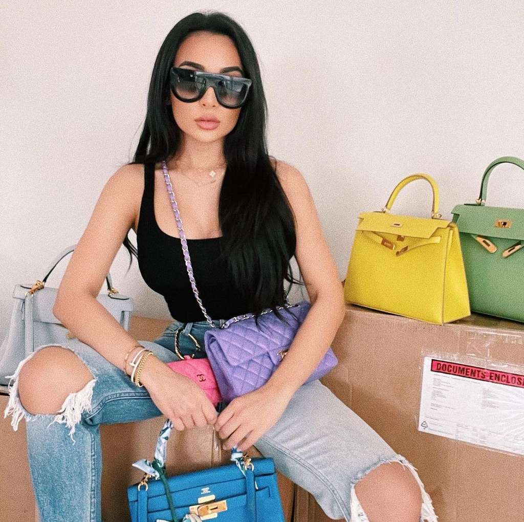 10 Gaya Hedon ‘Crazy Rich Dubai’ yang Viral, Beli Kado Rp 215 Juta untuk Diri Sendiri!