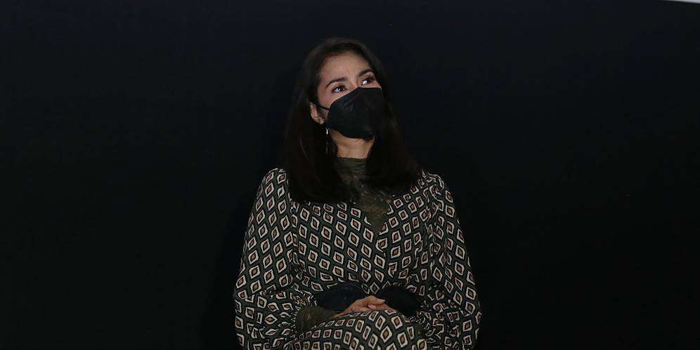 Film Pelangi Tanpa Warna, Buat Maudy Koesnaedi Salut kepada Orang-orang yang Merawat Penderita Alzheimer