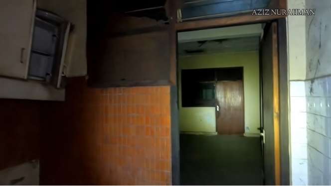 10 Potret Ngerinya Rumah Mewah Terbengkalai 10 Tahun, Ada Kamar Bekas ‘Bunuh Diri’!