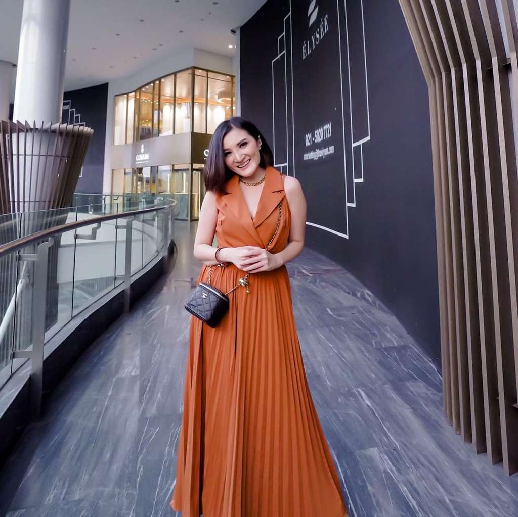 Ingat Kiki Amalia Mantan Markus Horison? Makin ‘Hot’ Usai 9 Tahun Menjanda, Lihat 8 Potretnya