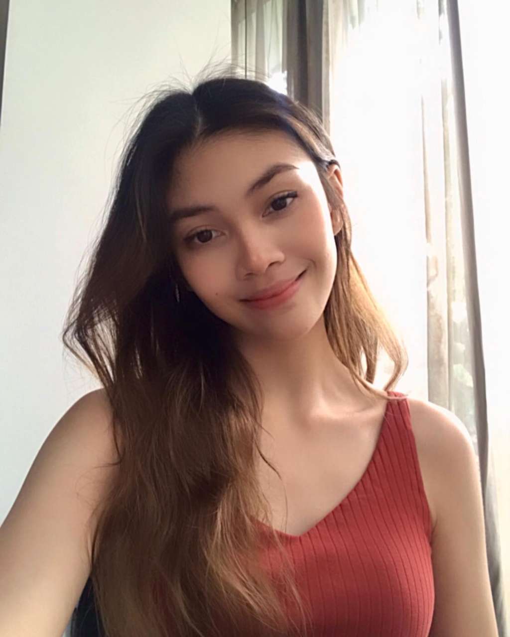 10 Potret Sasikirana Anak Sulung Anjasmara yang Jarang Tersorot, Calon Dokter, Cantik Banget!