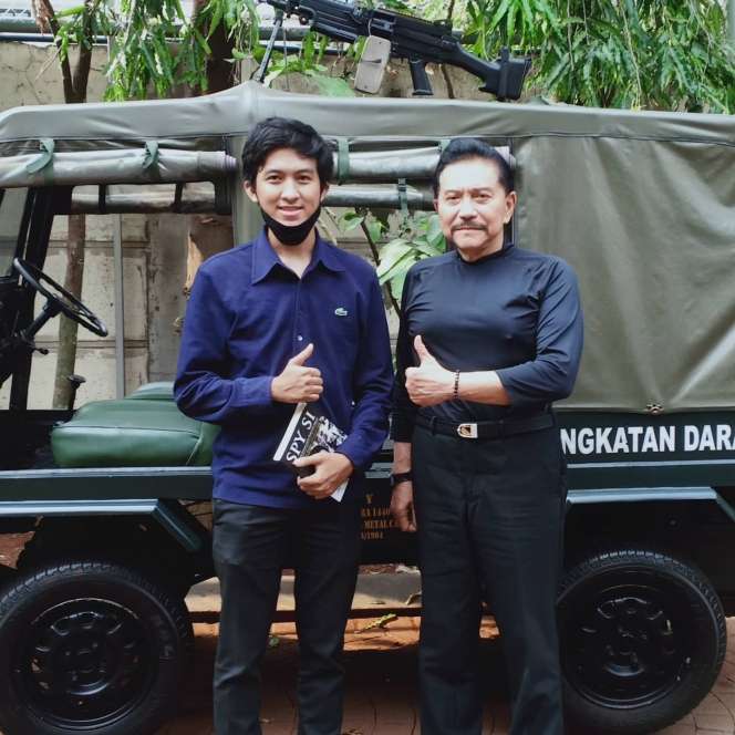 5 Potret Iqbal Ramadhan, Putra Machica Mochtar dari Pernikahan Siri dengan Mendiang Eks Menteri Moerdiono