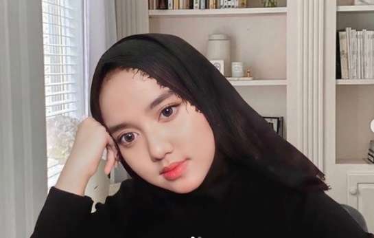 6 Potret Wirda Anak Ustaz Yusuf Mansur, Punya Penghasilan Rp3 Miliar Tiap Bulan