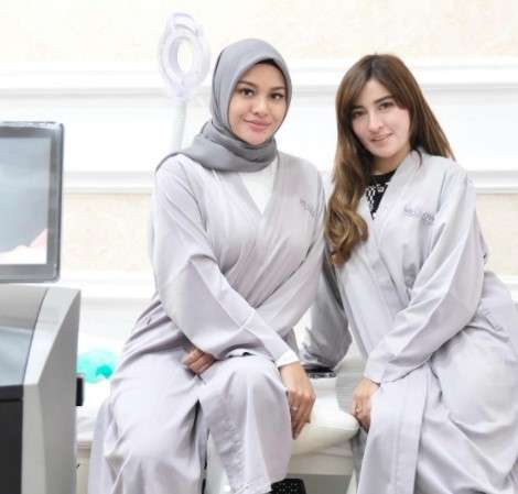 7 Potret Crazy Rich Shandy Purnamasari Tampil Natural, Wajah Cantiknya Curi Perhatian!