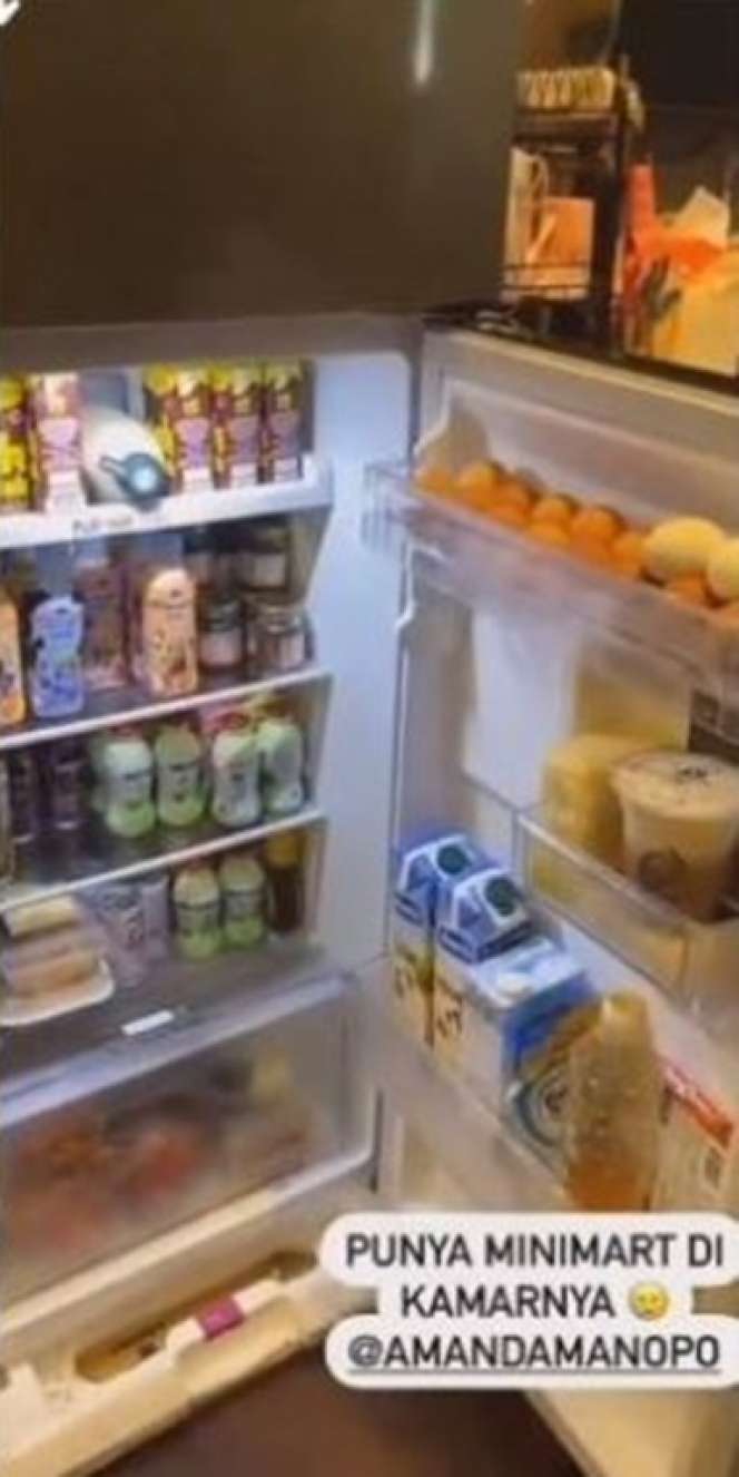 8 Momen Amanda Manopo Masak di Lokasi Syuting, Punya Dapur Mini yang Super Komplit!