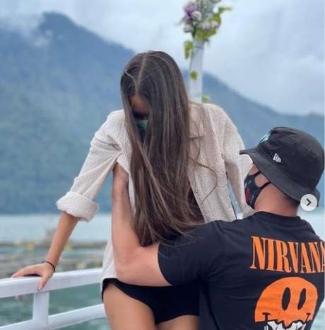 7 Potret Romantis Stefan William dan Kekasih Baru, Pamer Momen Mesra!