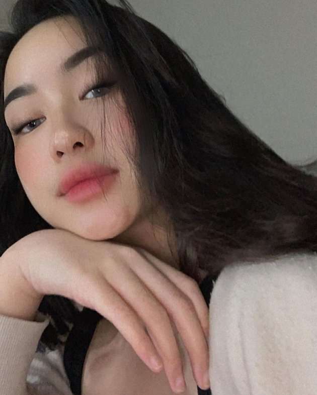 7 Potret Ratna Kaidah Putri Bungsu Adi Bing Slamet yang Jarang Tersorot, Paras Cantiknya Bikin Kagum!
