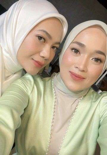 Momen Kedekatan Ririe Fairus dan Mommy ASF Penulis Layangan Putus
