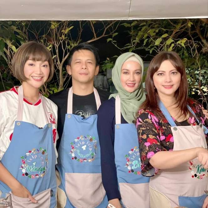 Ingat Dina Lorenza yang Dijodohkan dengan Ariel NOAH? Kini Ditinggalkan Fans, Lihat 7 Potretnya