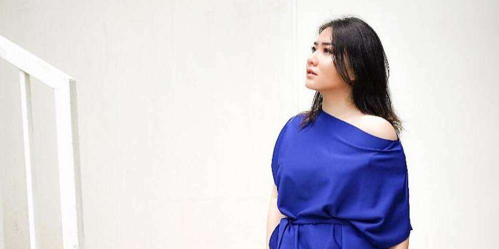 Cantik Banget! 5 Potret Terbaru Cindy Cenora 'Aku Cinta Rupiah'